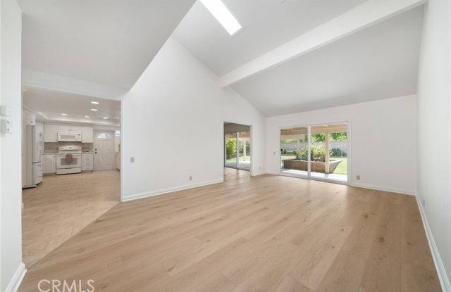 24382 Macedo Drive Gallery 4
