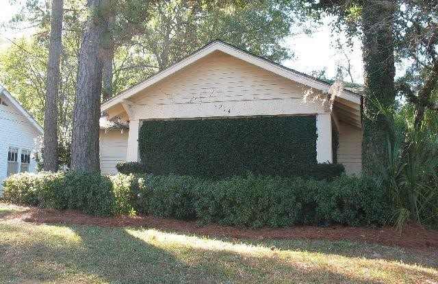 2 Bedroom on Toombs photos photos