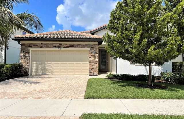 9444 Glenforest photos photos