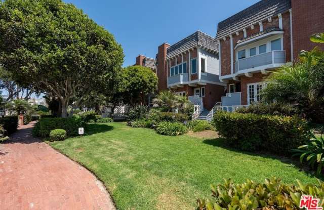 20 Ketch St photos photos