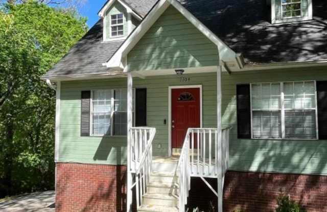 1104 Oak Creek Trl NE - 1104 Oak Creek Trail Northeast, Pinson, AL 35215