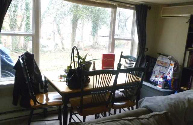 201 Robertson Ave photos photos