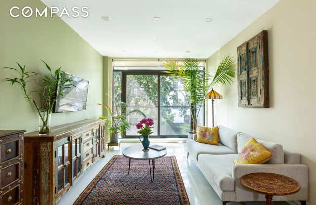 854 Putnam Avenue photos photos