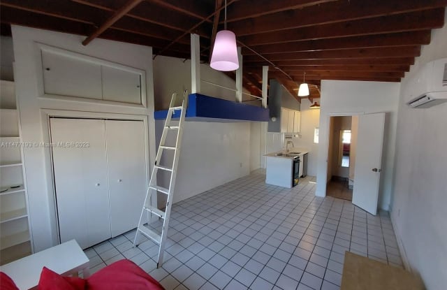 3130 SW 25th St - 3130 Southwest 25th Street, Miami, FL 33133 3130 SW 25th St - 3130 Southwest 25th Street, Miami, FL 33133