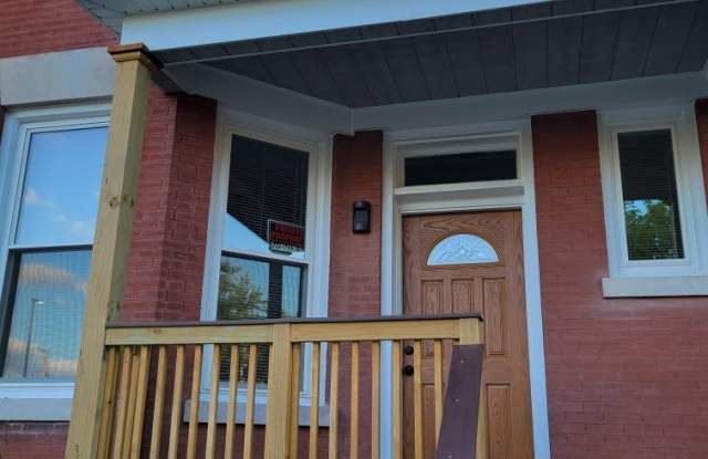 1344 South Fairfield Avenue Gallery 4