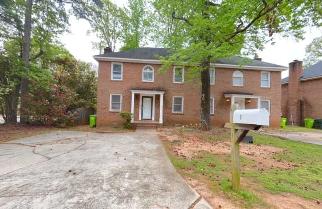 Spacious Townhouse Located In The Heart Of Irmo photos photos Spacious Townhouse Located In The Heart Of Irmo photos photos