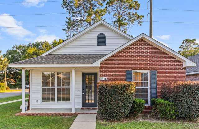 Updated home in Bluewater Bay! - 4558 Barrington Lane, Okaloosa County, FL 32578