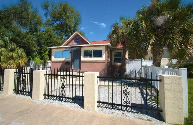 675 16TH Avenue S Gallery 1