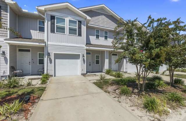 5817 Bay Place - 5817 Bay Place, Callaway, FL 32404
