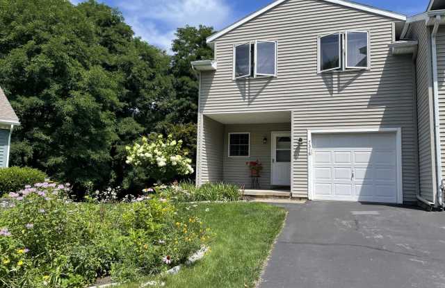 7318 Vic Court photos photos