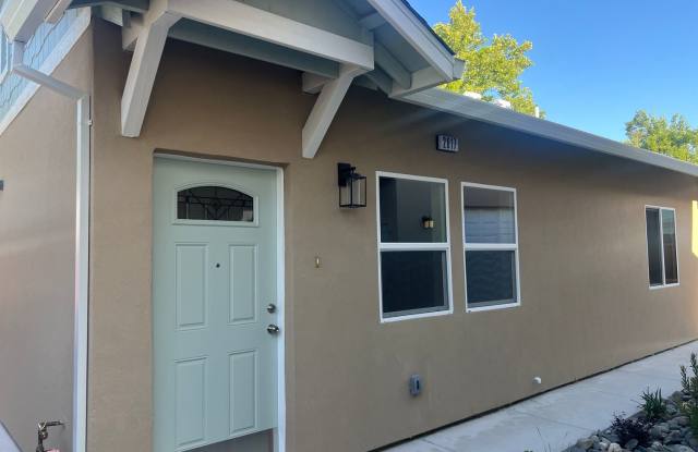 Newly Built 2 Bedroom/1 Bath Home Available at 2617 Beaumont St photos photos