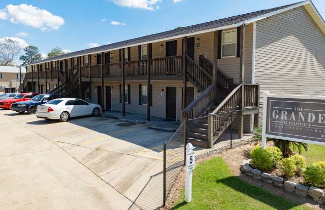 The Grand at Ellisville photos photos