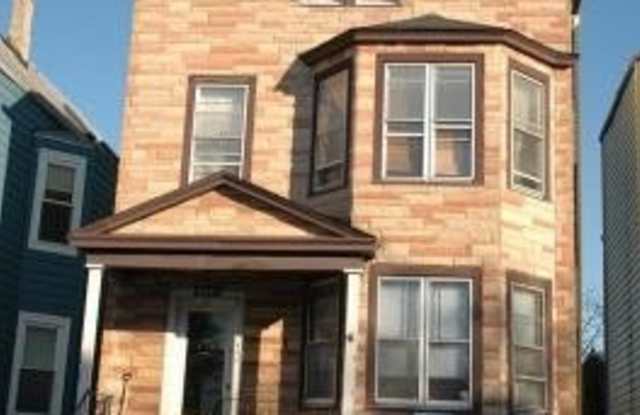 2031 N Spaulding Avenue photos photos