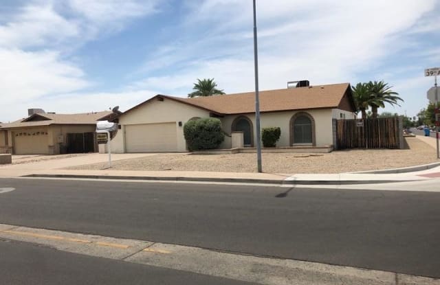 13038 N 39TH Avenue - 13038 North 39th Avenue, Phoenix, AZ 85029