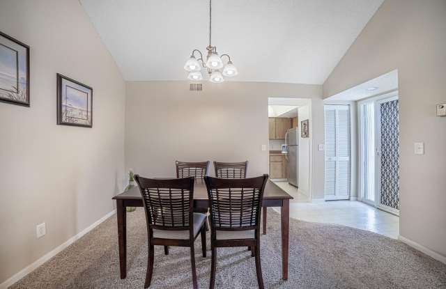 102 Wingfoot Drive Gallery 3