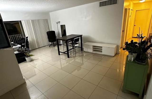 4300 NW 79th Ave photos photos