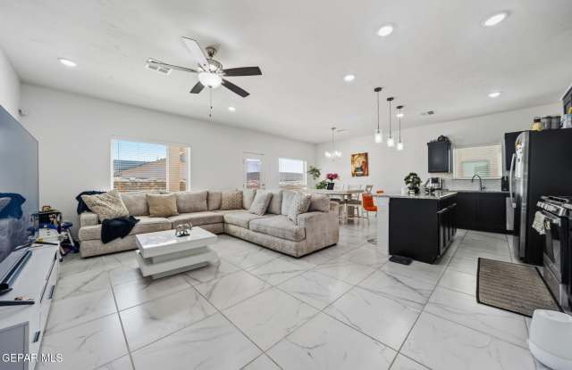 14508 BRIANNA LEAH Drive Gallery 3