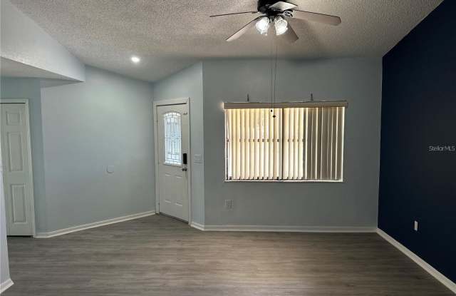 214 MAGELLAN Drive Gallery 2