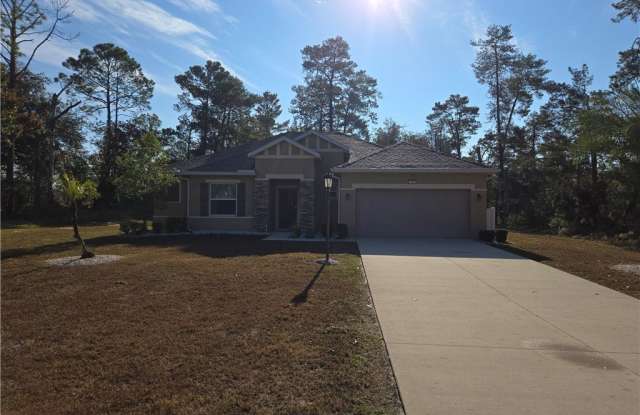 1 Greenpark Boulevard - 1 Greenpark Boulevard, Citrus County, FL 34446