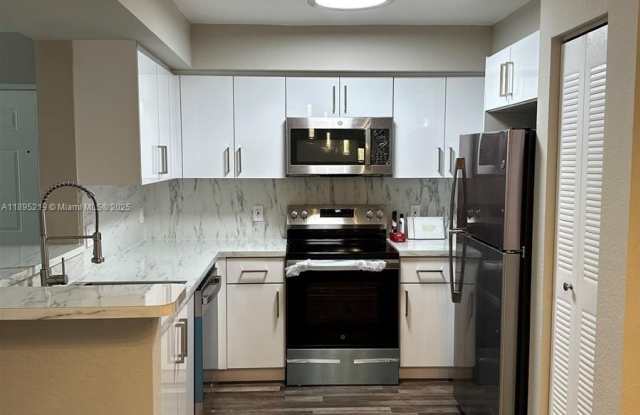 15440 SW 284th St photos photos