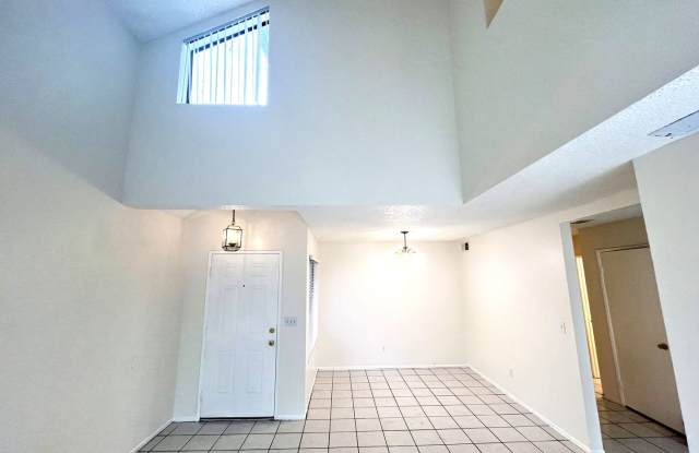 Beautiful 3-Bedroom Single-Family Home with Spacious Backyard for Lease in Fontana Gallery 3