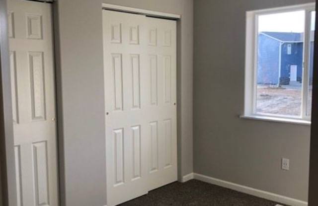 1191 W Cache Dr # A Gallery 3