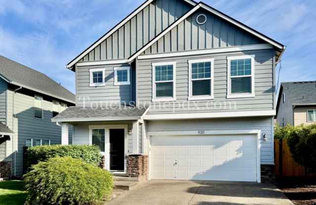 Sprightly 4BD|2.5 BA Home Near Molalla River photos photos