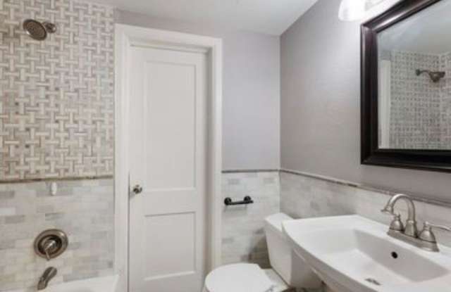 1244 Clower Gallery 3
