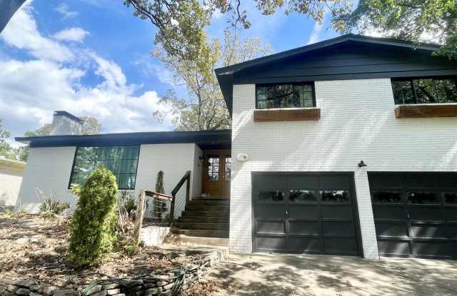 Rare, first class rental! Gallery 1