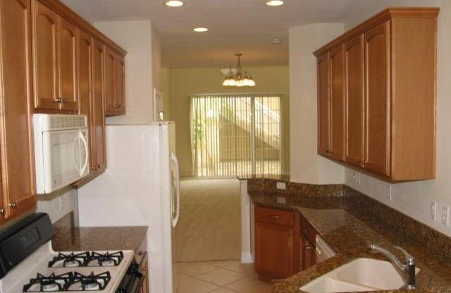 539 HEDGEWOOD Drive Gallery 4