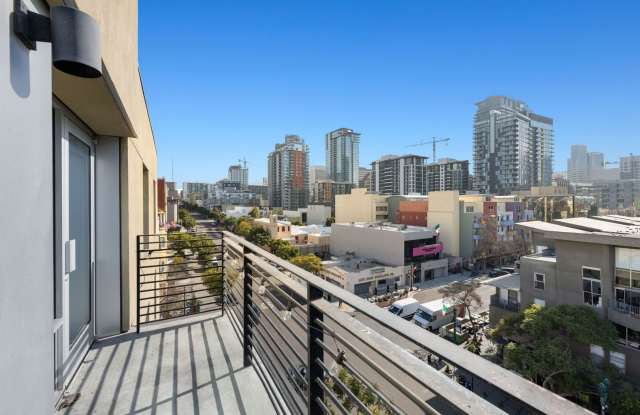 Charming 2 Bed 2 Bath Condo in the Heart of Little Italy: 1608 India Street #609 - 1608 India Street, San Diego, CA 92101