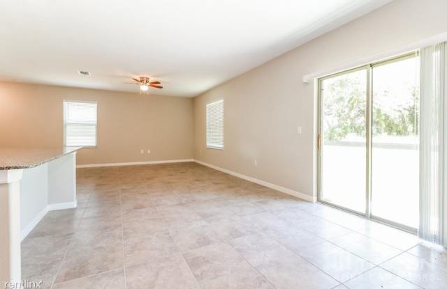 12731 Lemon Pepper Drive Gallery 4