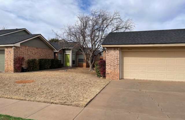 5552 93rd 3 Bedroom photos photos