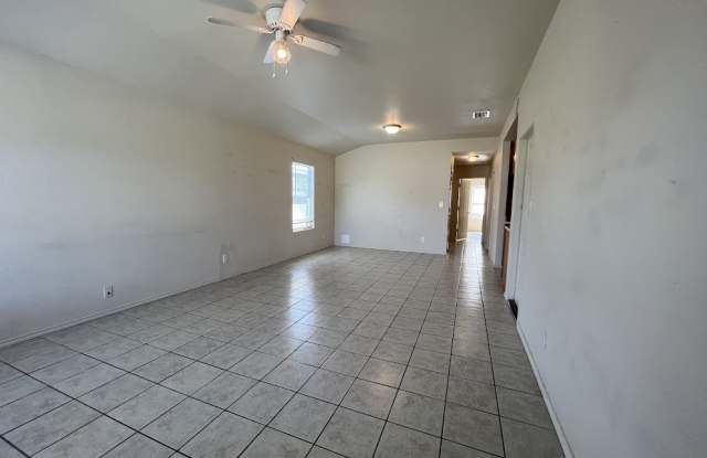 1210 Chaparral Street Gallery 3