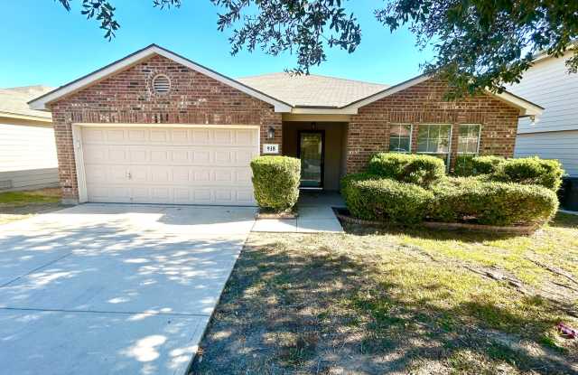 **APPLICATION RECEIVED** AVAILABLE NOW! Beautiful 4 Bedroom /2 Bath Single Story Home Near Sea World!! - 918 Magnolia Field, San Antonio, TX 78251