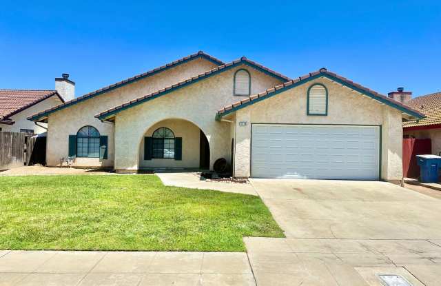 Fully Remodeled 3/2 in Northwest Fresno photos photos