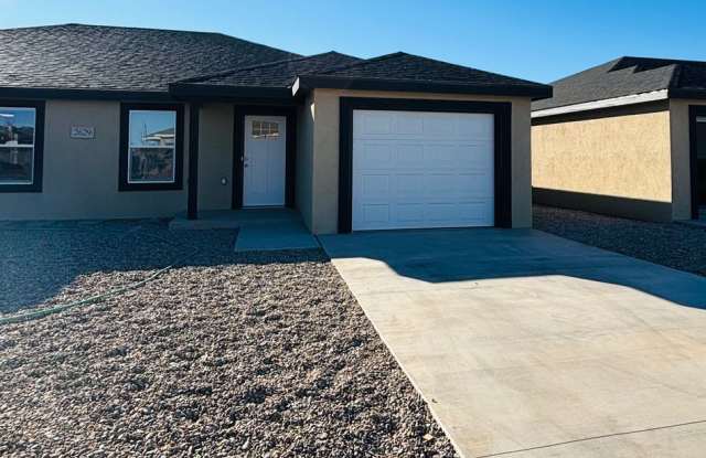 2629 Aldrich B - 2629 Aldrich Road, Clovis, NM 88101