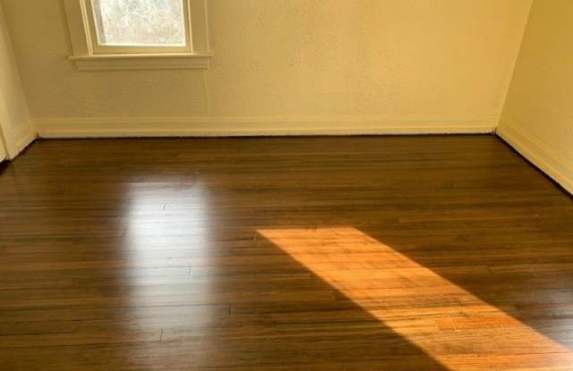 11 Hillside Terrace Gallery 2