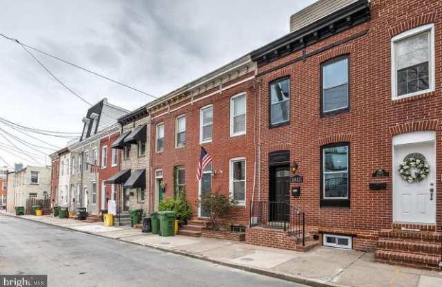 1417 OLIVE STREET Gallery 2