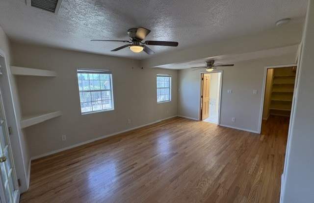 4721 Skyway Court Southwest Gallery 3