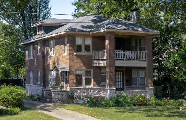 669 S MANSFIELD St photos photos