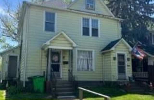 174 W Cambridge St photos photos