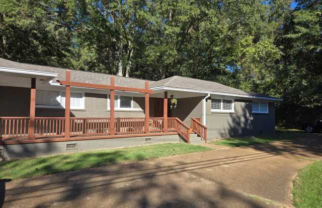 3BR/3BA For Rent - 706 South 18th Street, Oxford, MS 38655 3BR/3BA For Rent - 706 South 18th Street, Oxford, MS 38655