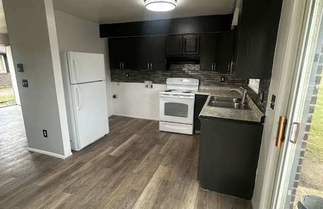 4365 Powell Road - 1 photos photos