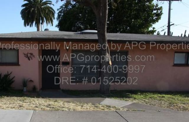 208 West Chapman Avenue - 208 West Chapman Avenue, Placentia, CA 92870