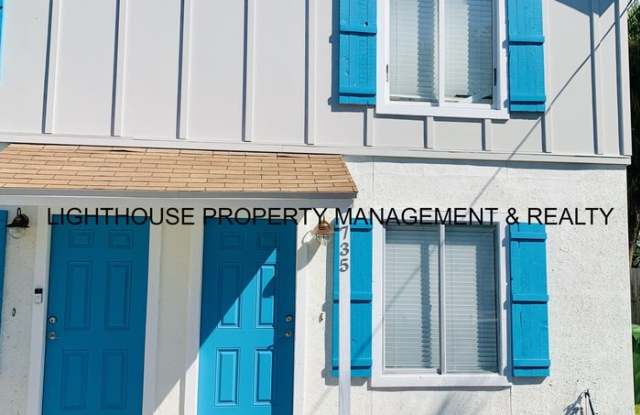 735 9th Avenue South - 735 9th Avenue South, Jacksonville Beach, FL 32250