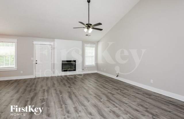 6247 Highgrove Drive Gallery 2