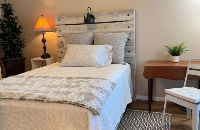 Furnished 2 Bed 1 Ba home in Bonita! photos photos Furnished 2 Bed 1 Ba home in Bonita! photos photos