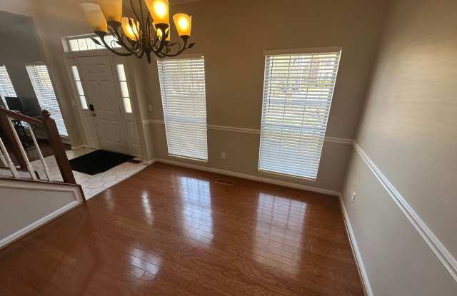 Beautiful 3 Bedroom Home in the heart of MJ! Gallery 4