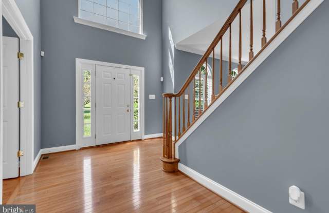 3355 LANCER Court Gallery 2